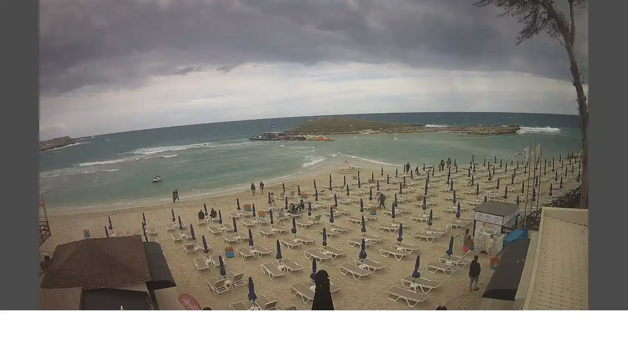 Webcam snapshot from :city — May 4, 2026 12:00