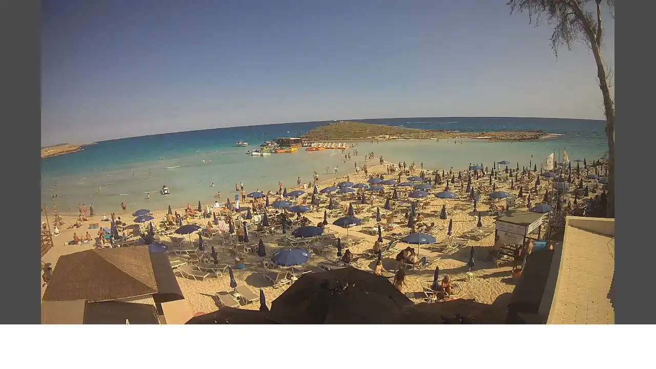 Webcam snapshot from :city — May 6, 2026 13:00