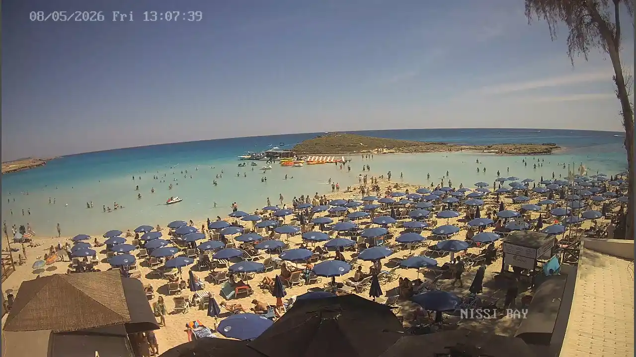 Webcam snapshot from :city — May 8, 2026 11:00