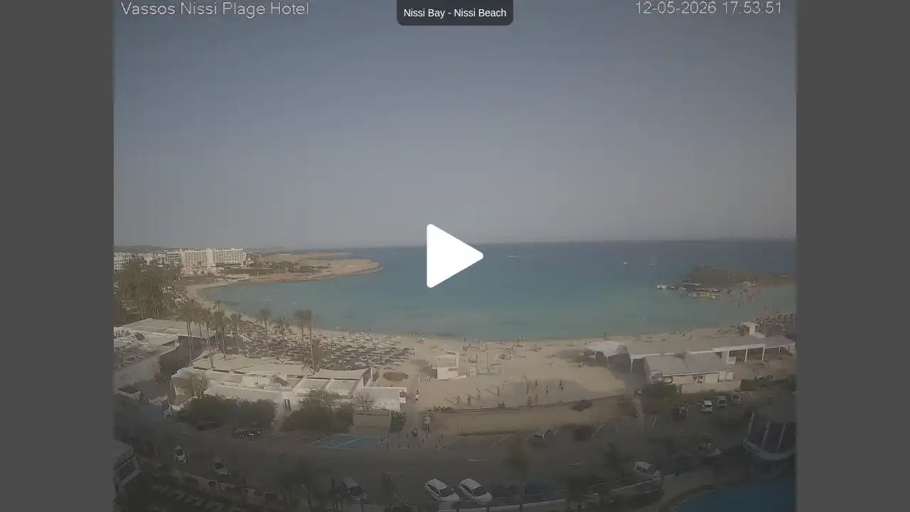 Webcam snapshot from :city — May 12, 2026 15:00