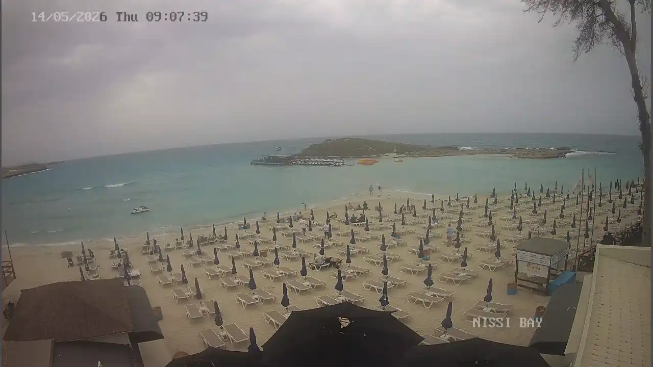 Webcam snapshot from :city — May 14, 2026 07:00