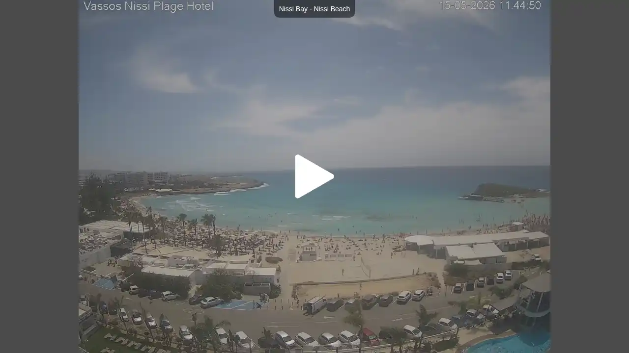 Webcam snapshot from :city — May 15, 2026 09:00