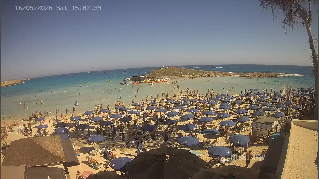 Webcam snapshot from :city — May 16, 2026 13:00