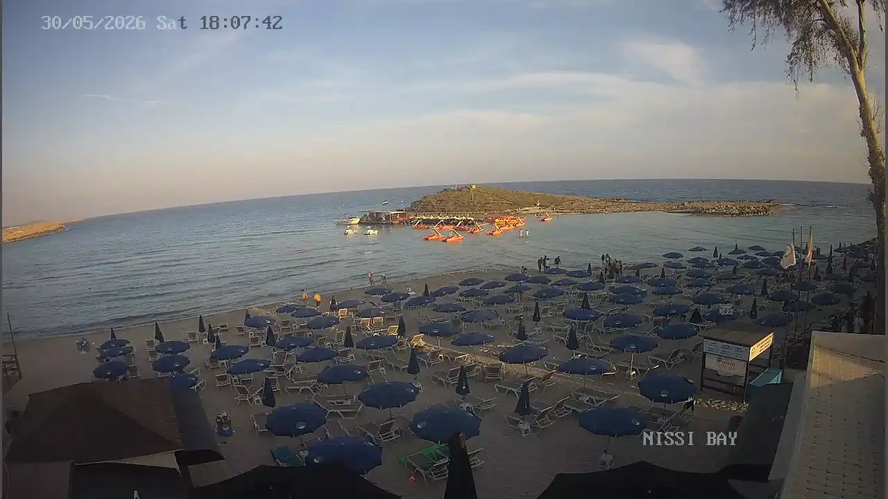 Webcam snapshot from :city — May 30, 2026 16:00