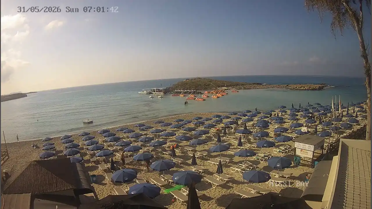 Webcam snapshot from :city — May 31, 2026 05:00