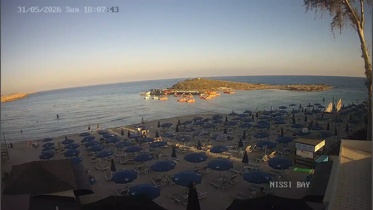 Webcam snapshot from :city — May 31, 2026 16:00