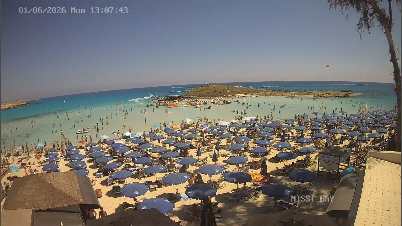 Webcam snapshot from :city — June 1, 2026 11:00