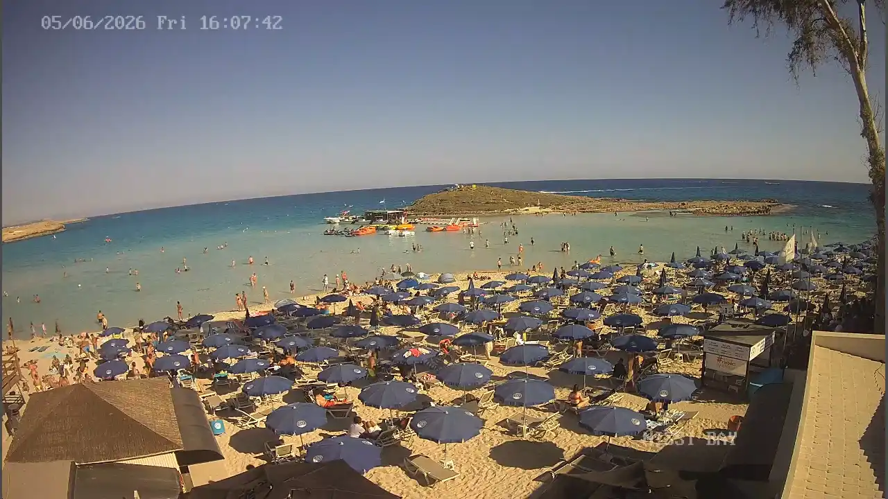 Webcam snapshot from :city — June 5, 2026 14:00