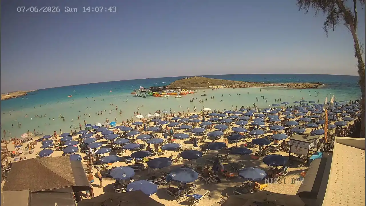 Webcam snapshot from :city — June 7, 2026 12:00