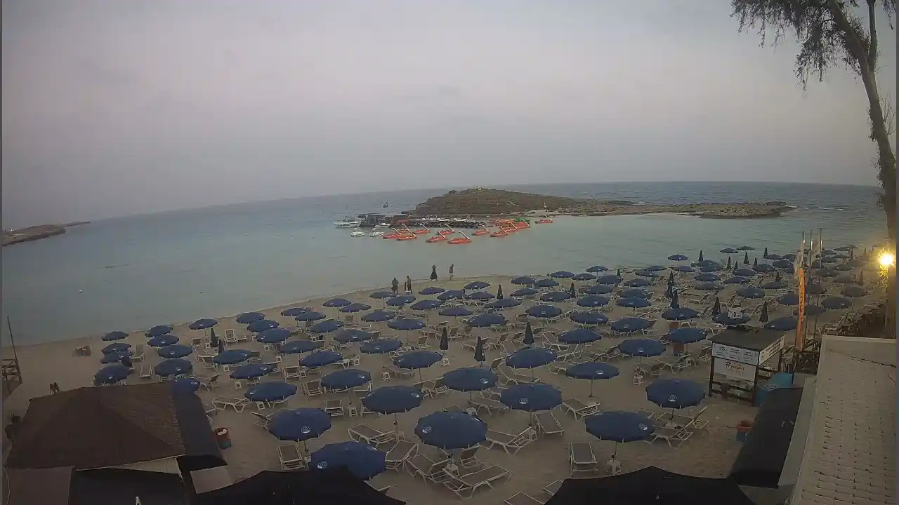 Webcam snapshot from :city — June 7, 2026 17:00