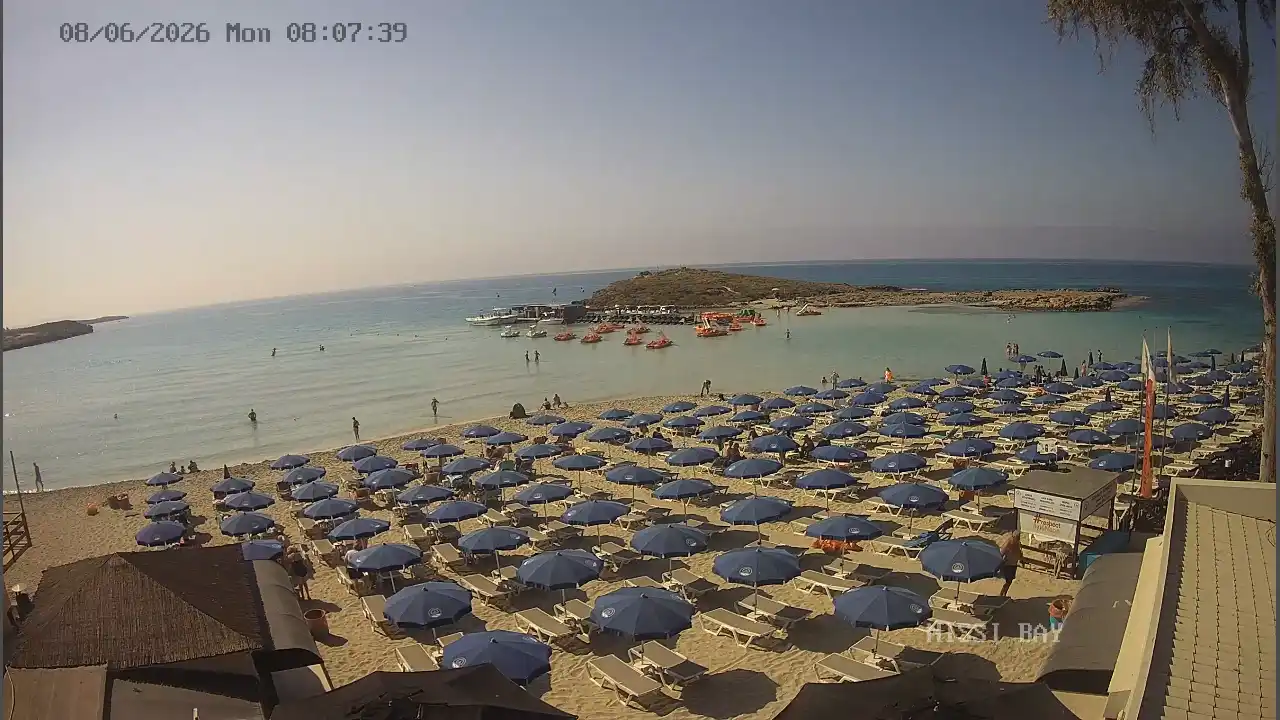 Webcam snapshot from :city — June 8, 2026 06:00