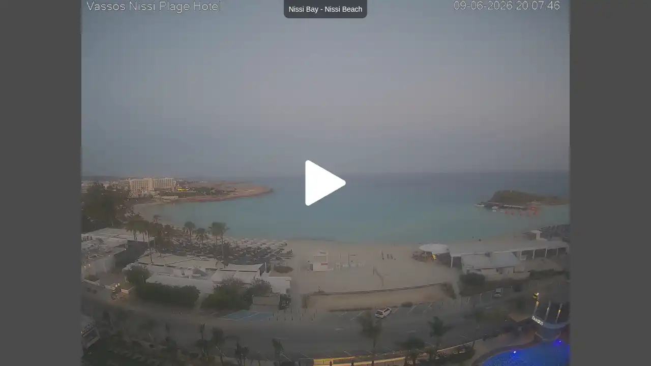 Webcam snapshot from :city — June 9, 2026 17:00