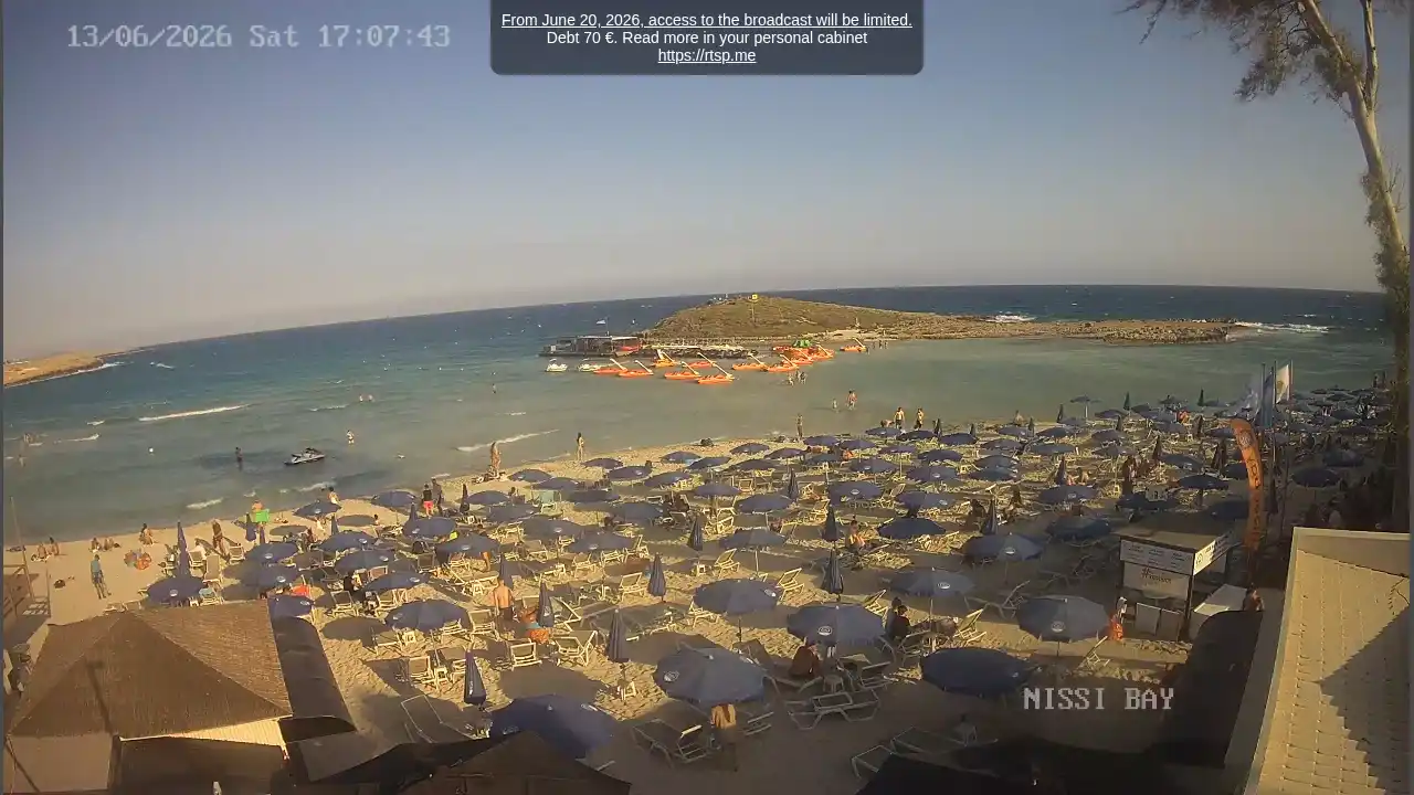 Webcam snapshot from :city — June 13, 2026 15:00