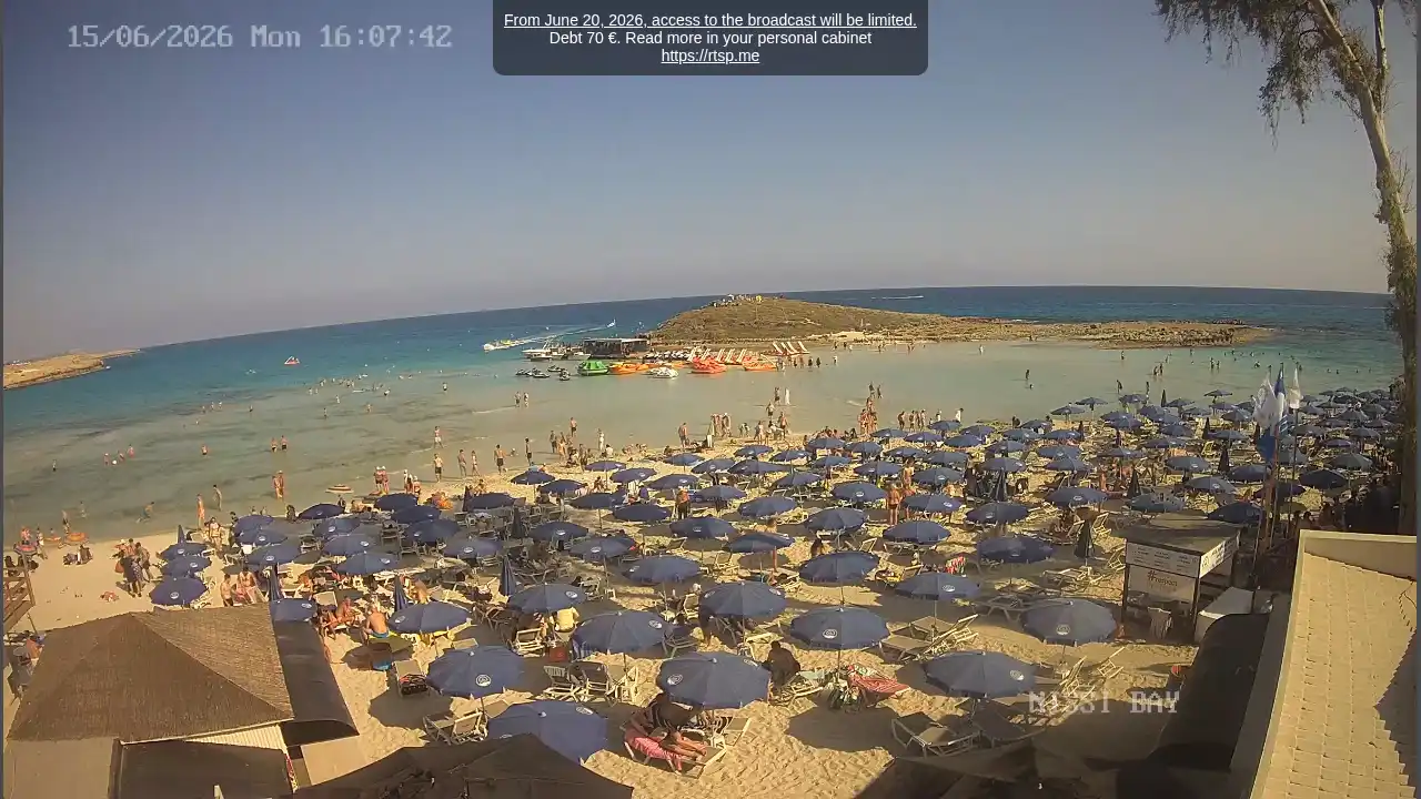 Webcam snapshot from :city — June 15, 2026 14:00